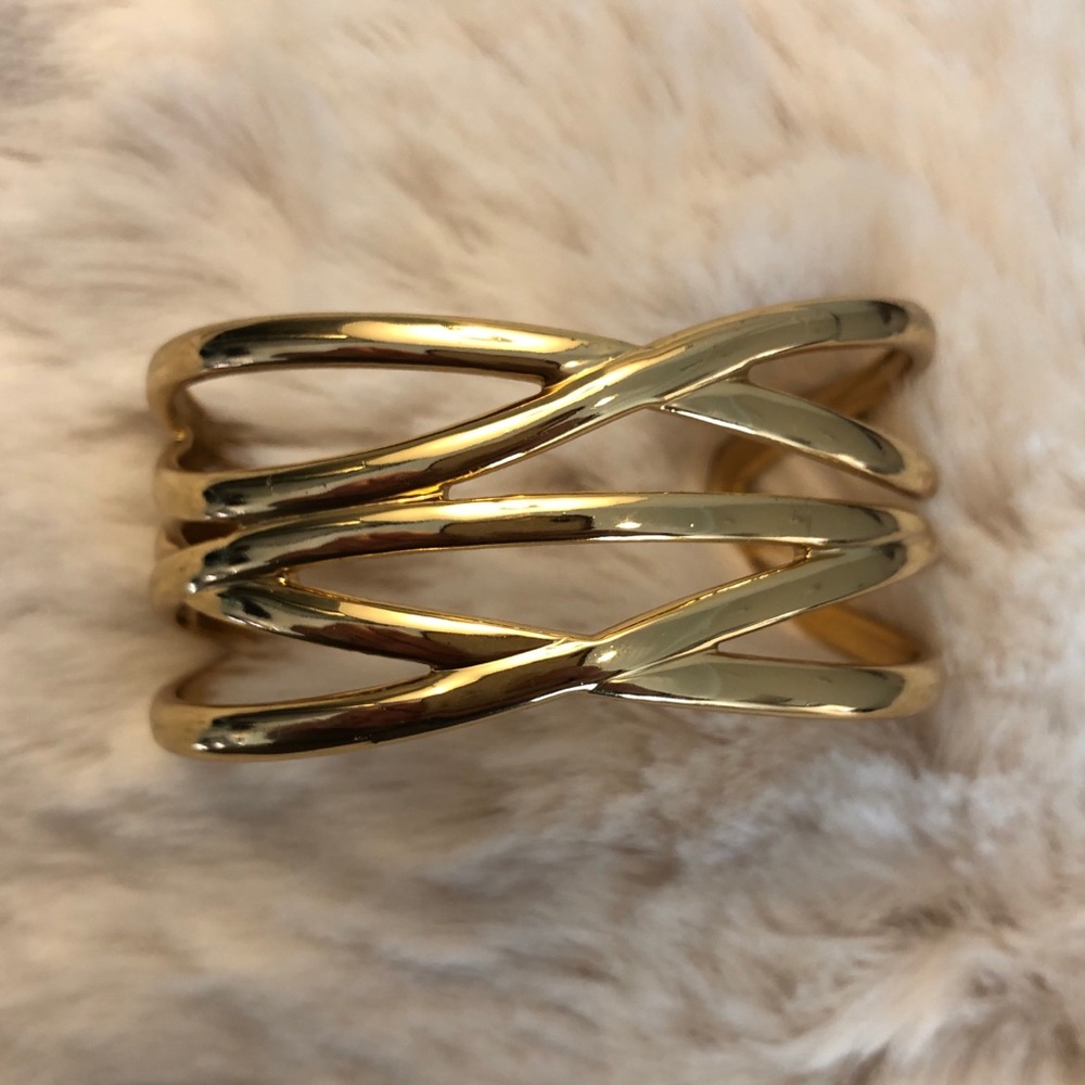 Stella & Dot Adelina Gold Cuff Bracelet